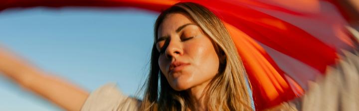 Mintel: Trendy kosmetyczne 2026. Ucieczka od perfekcji i metabolic beauty - biznes między laboratorium a ludzkimi emocjami